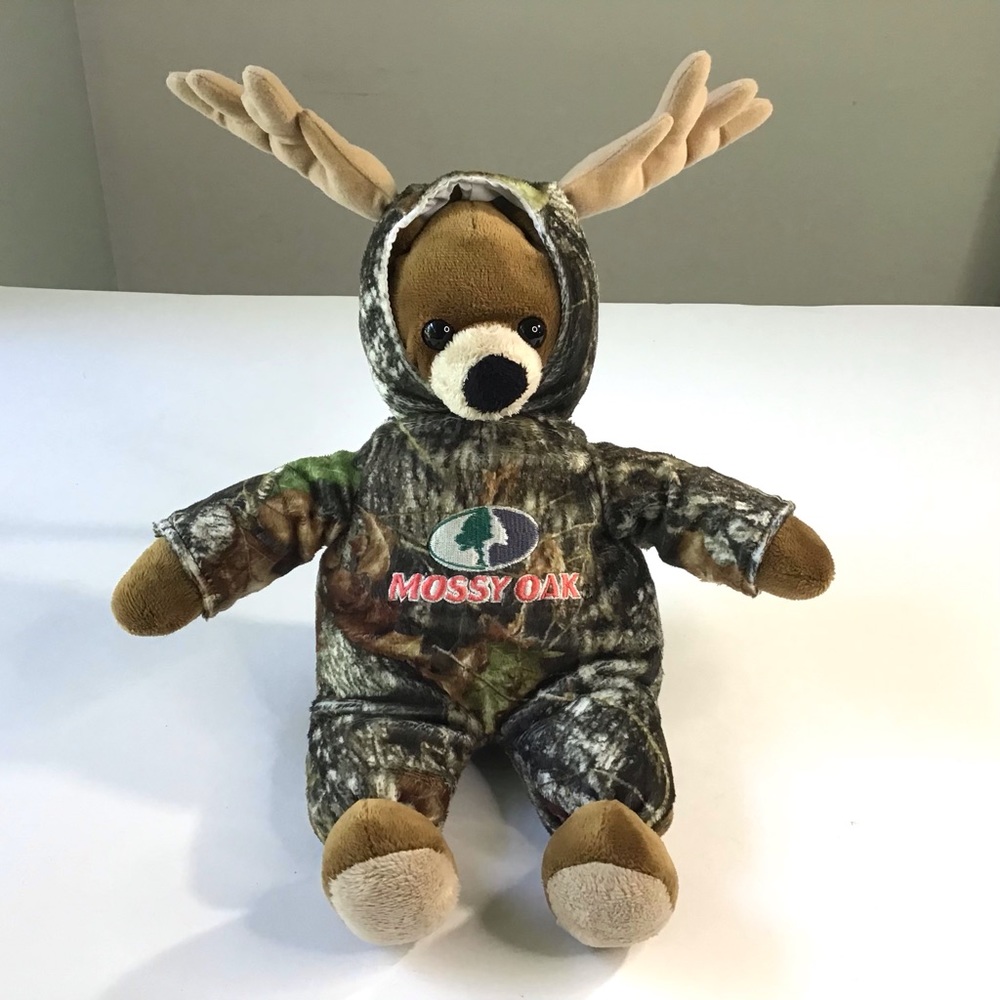 Bass Pro Mossy Oak Bear 17” Stuffed Plush Camouflage Antlers Deer Hunter Outfit